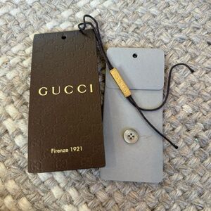 Gucci replacement button
